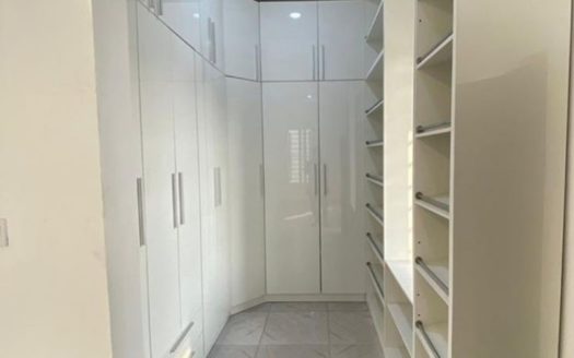 4 bedroom detached duplex with BQ