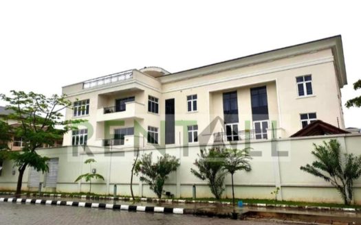 3 bedroom apartment with BQ