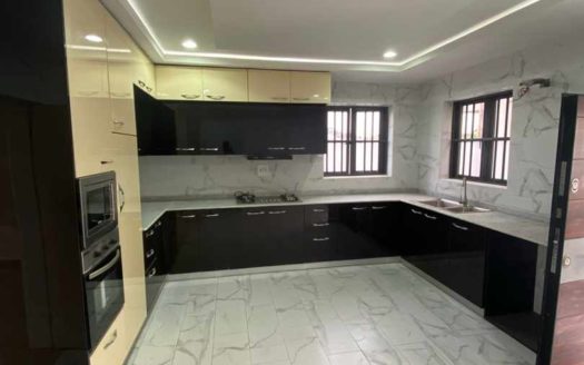 Brand new 4 bedroom fully detached duplex with bq