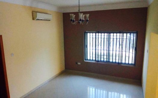 TO LET/ LEASE A SERVICED 8 UNITS OF 3 BEDROOM AT LEKKI PHASE 1