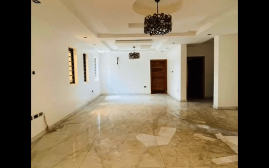 SPACIOUSLY BUILT 5 BEDROOM FULLY DETACHED DUPLEX WITH BQ